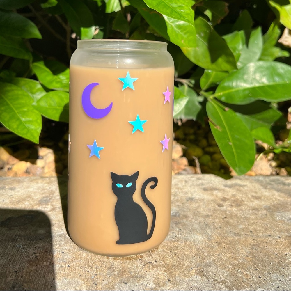 cat cup 🐈‍⬛🫧🛸 w/ lid & straw